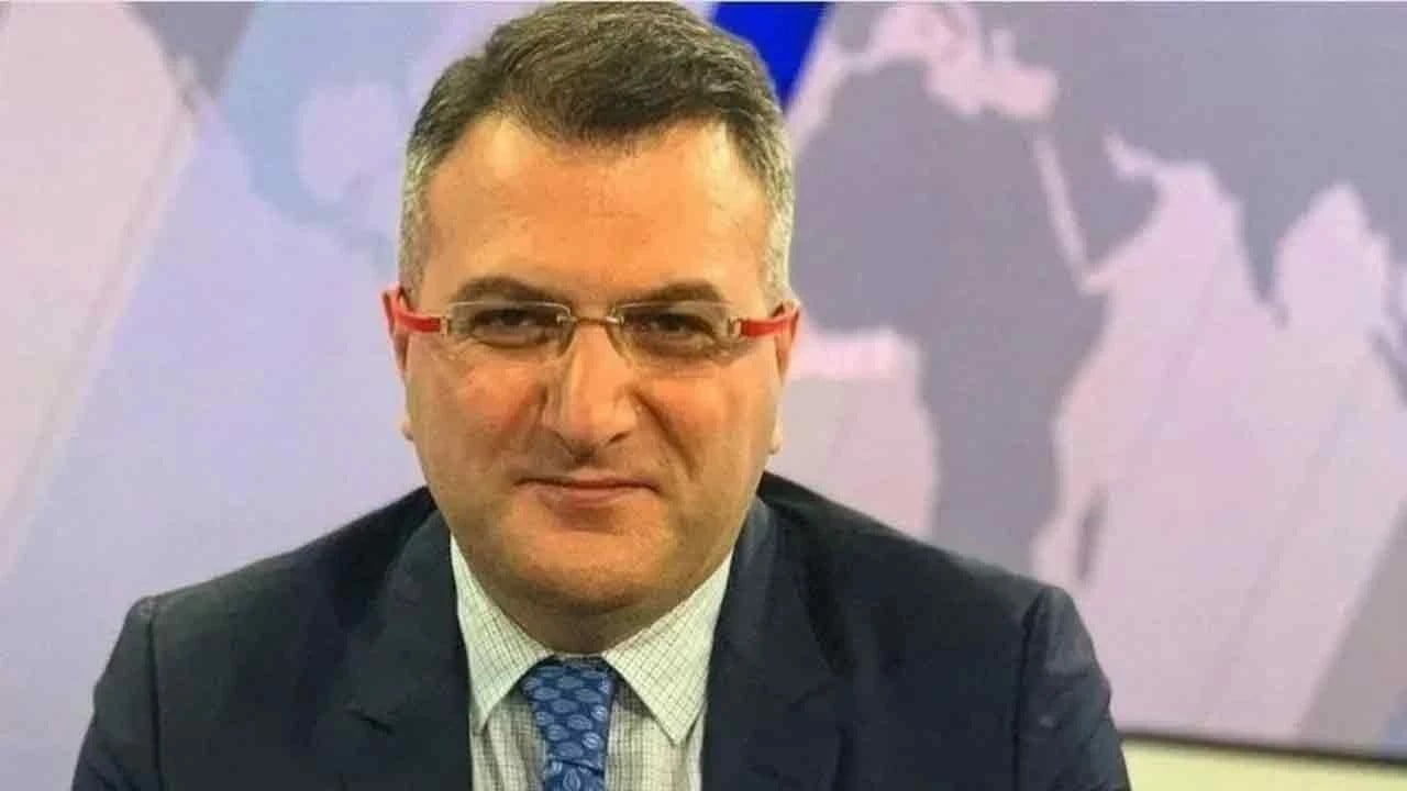 Foto - Cem Küçük isyan etti: Ne kadar çok oluyor, bu artık inanılmaz bir şey