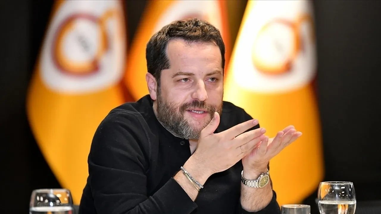 Foto - Cem Küçük'ten canlı yaynda o isme şok sözler: Delikanlıysan başsavcıya bir şey söyle de görelim