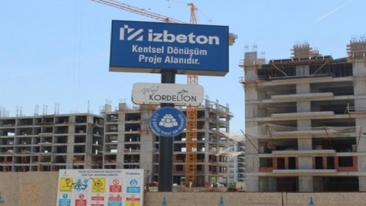 Foto - Cem Küçük'ten tepki: Bize birileri bunu anlatabilir mi, paralar nerede?