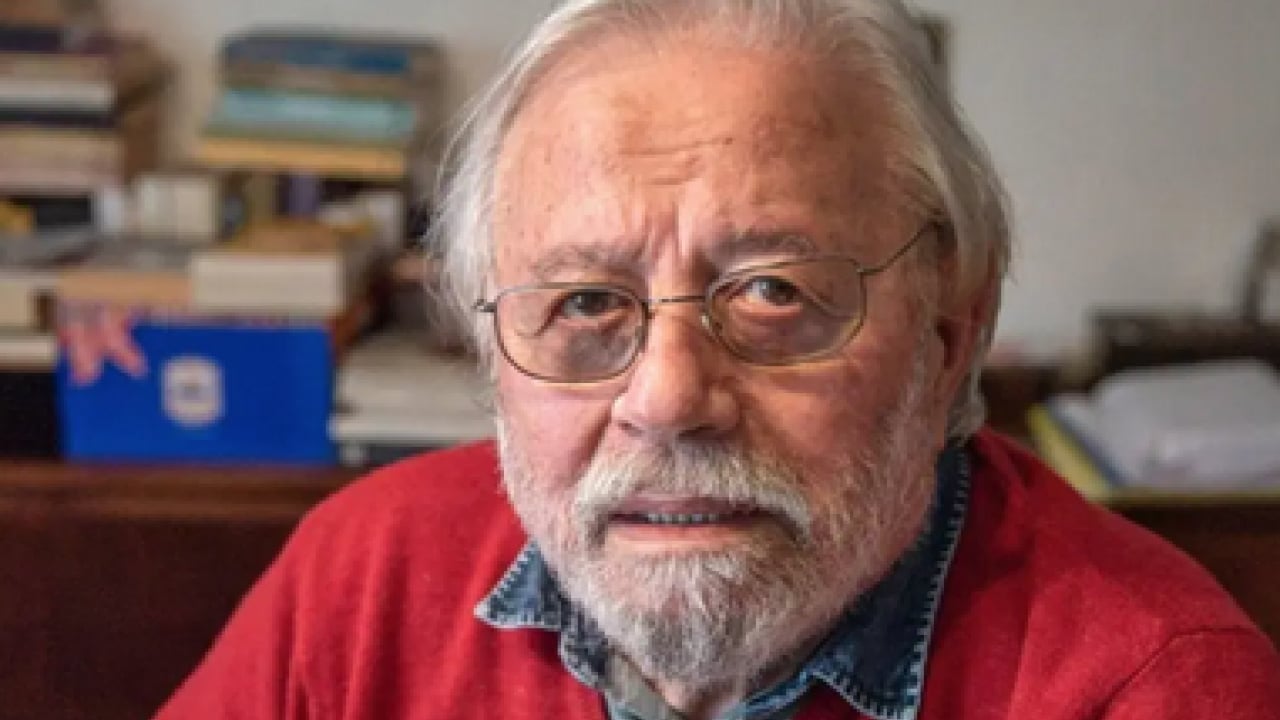 Foto - Cenaze namazı kılmayın, cesedimi yakın diyen Özdemir İnce’den ilahi kitaplara saldırı