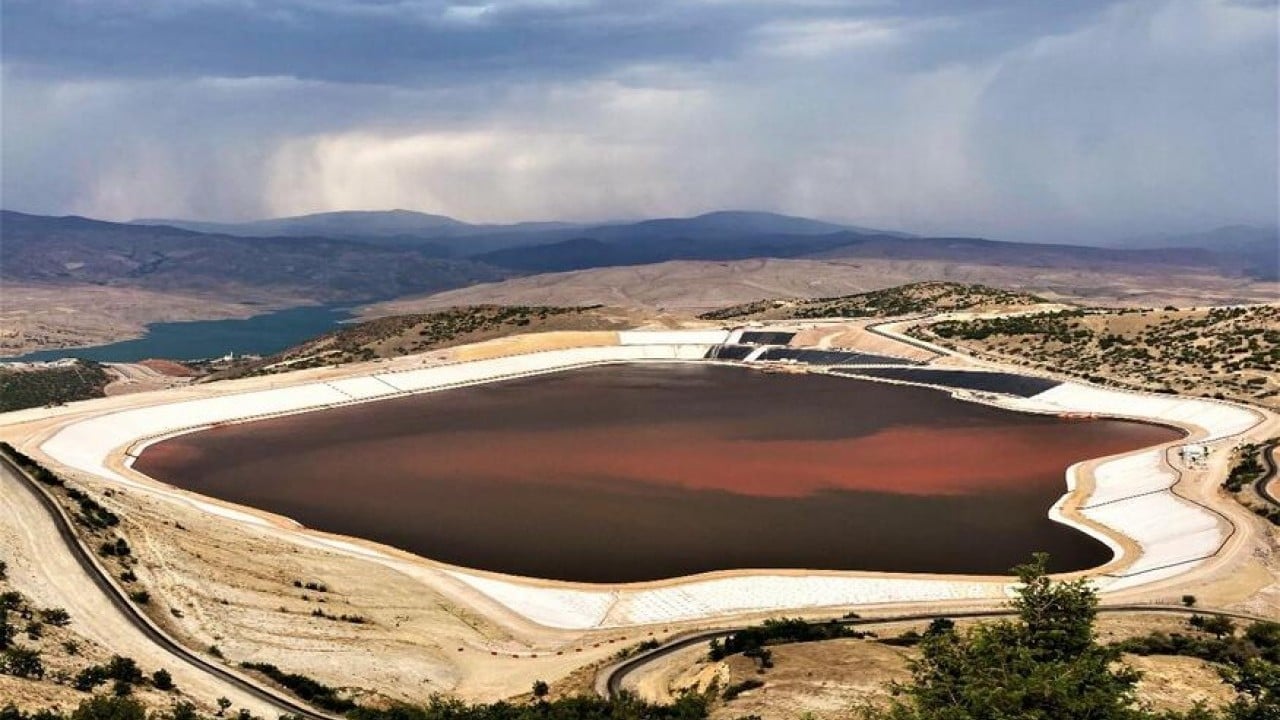 Foto - Cengiz Holding büyük hazineyi aldı! Yer altından servet fışkıracak