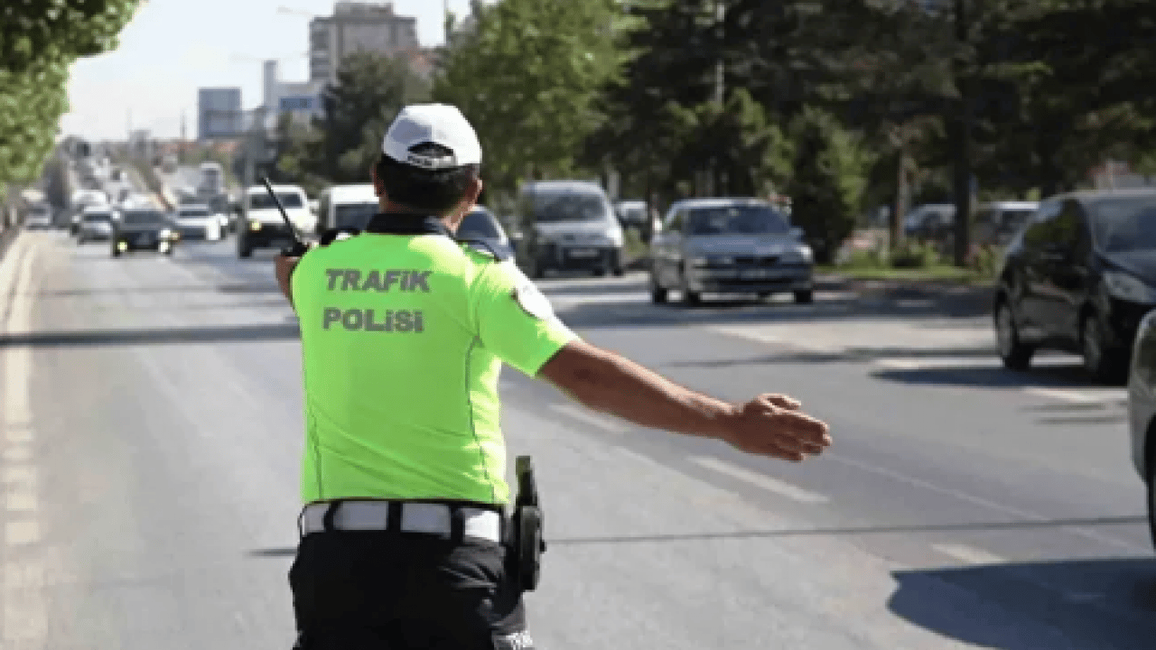Foto - Cezalar caydırdı, yollar huzur buldu: İhlaller yüzde 21 düştü