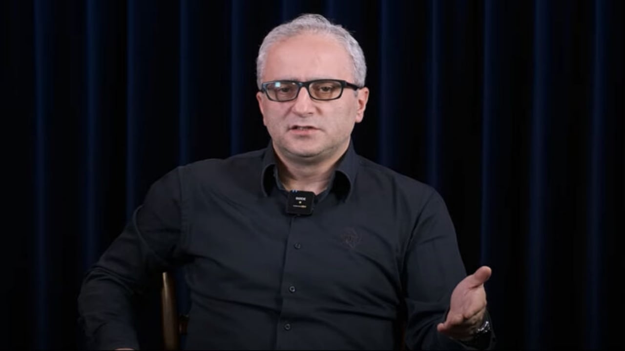 Foto - CHP binasına s*çmışlardı! Yazar Yücel Koç açıkladı: Pantolonlarını indirdikleri anda...