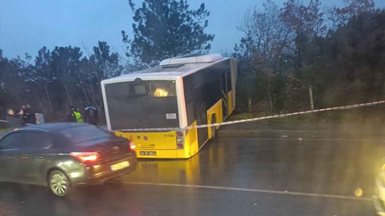 Foto - CHP geldi geleli belasız gün yok! İETT otobüsü yine uçuşa geçti