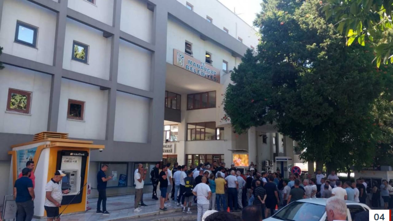 Foto - CHP Genel Merkezi de işin içinde! Manavgat'ta Şok İfşaat: Rüşvet Çarkı Deşifre Oldu!