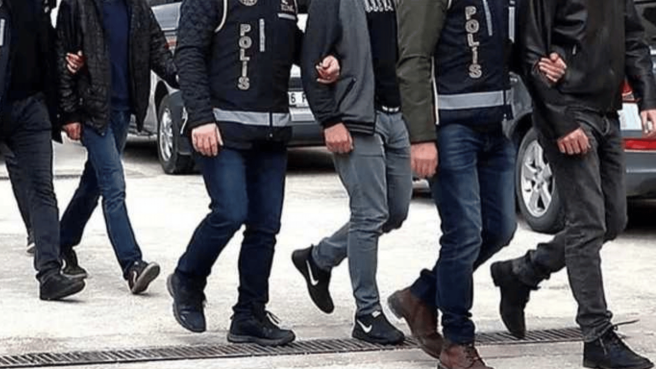 Foto - CHP Genel Merkezi de işin içinde! Manavgat'ta Şok İfşaat: Rüşvet Çarkı Deşifre Oldu!