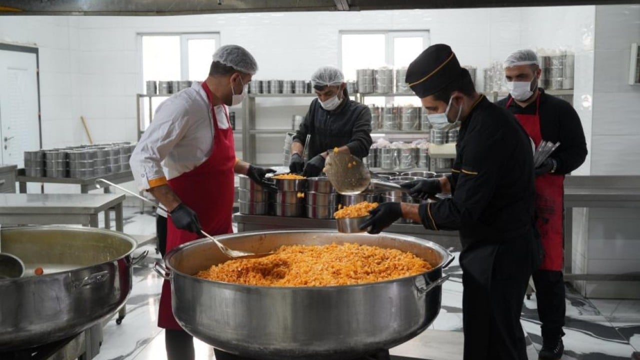 Foto - CHP görmesin tabela değiştirip 'Kent lokantası' yapar hemen!