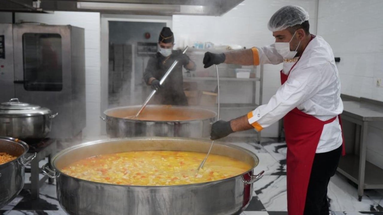 Foto - CHP görmesin tabela değiştirip 'Kent lokantası' yapar hemen!