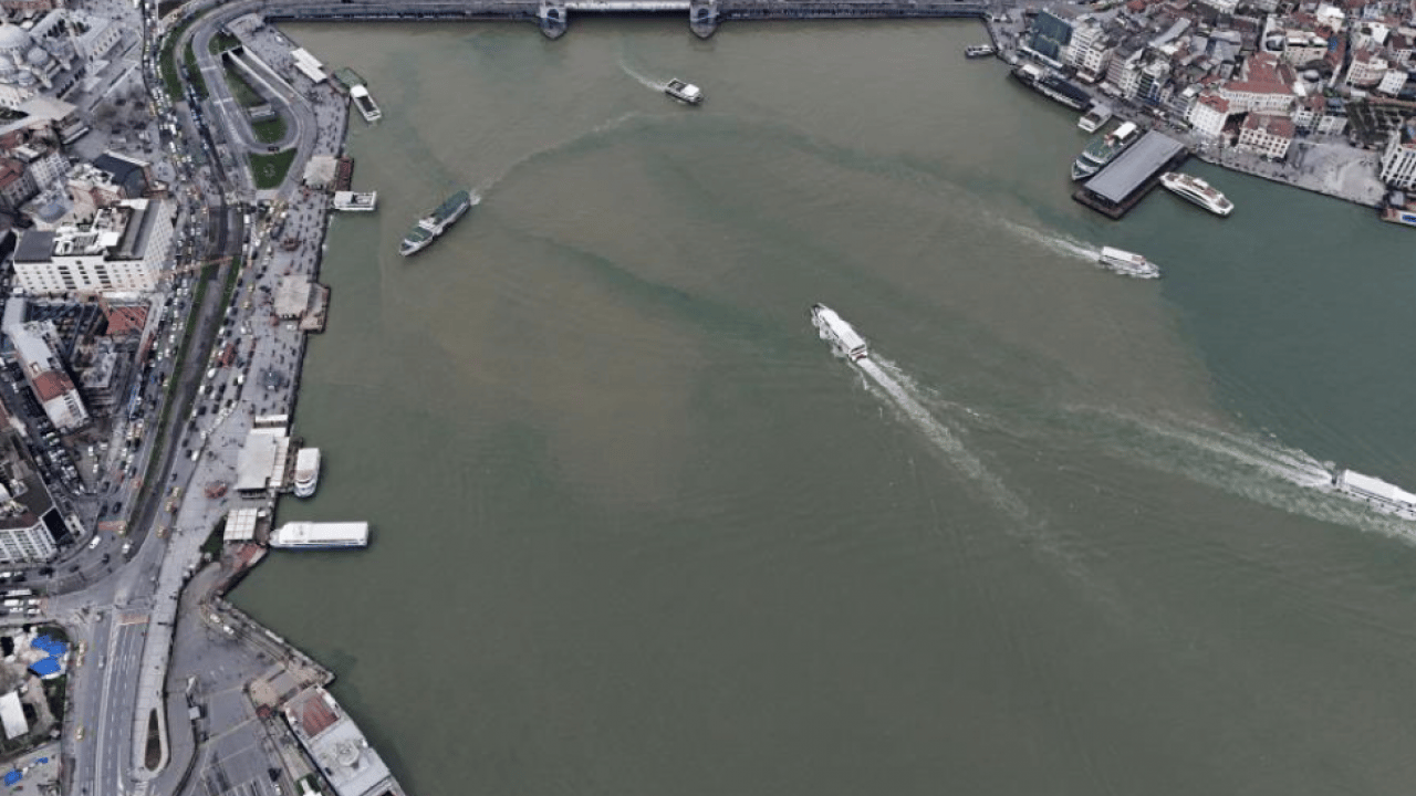 Foto - CHP sayesinde eski haline döndü! Haliç'te iç acıtan görüntüler