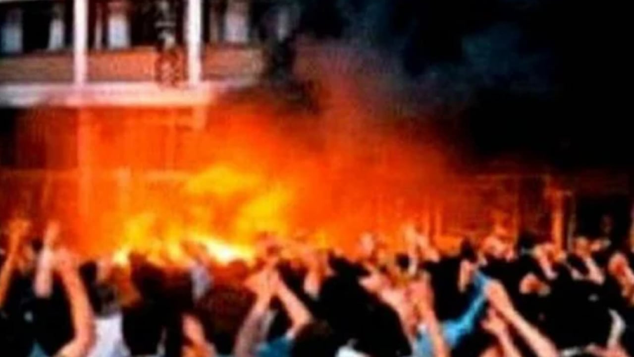 Foto - CHP-SHP dönemindeki 'Madımak' provokasyonunun 33. Yılı! Müslümanlar suçlandı, caniler hala ortalıkta
