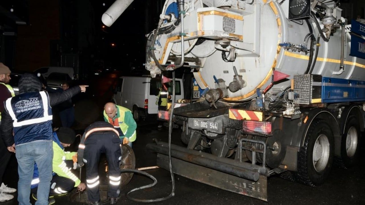 Foto - CHP varsa eziyet var! İSKİ’ye isyan kayyıma teşekkür