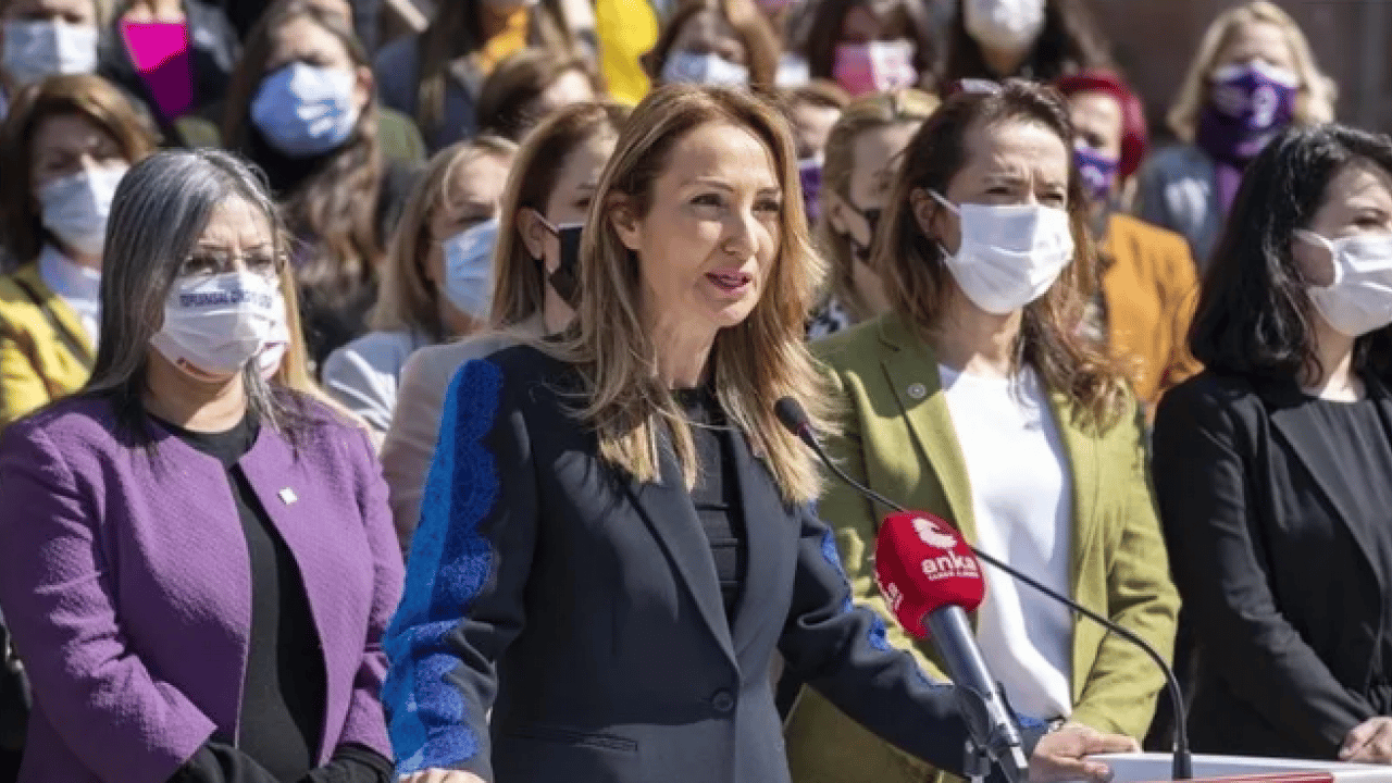 Foto - CHP’de maskeler düşüyor: Şantajla siyaset, tehditle delege! 