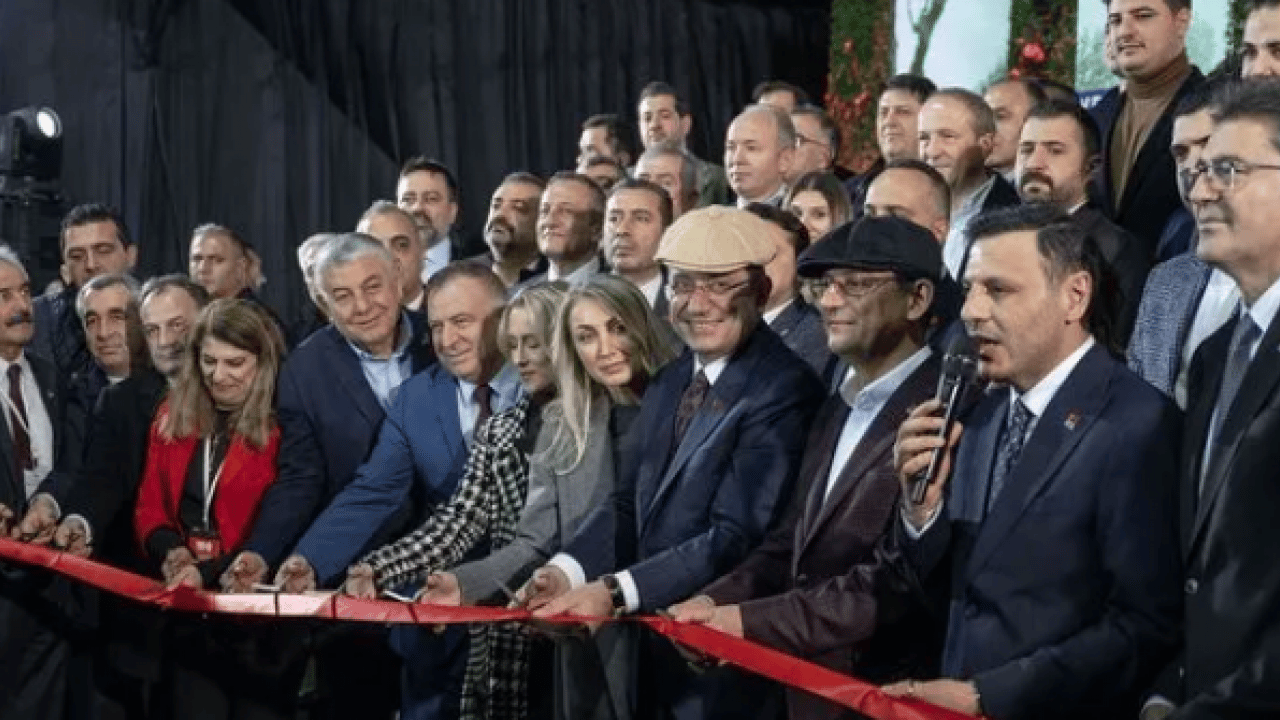 Foto - CHP’de maskeler düşüyor: Şantajla siyaset, tehditle delege! 