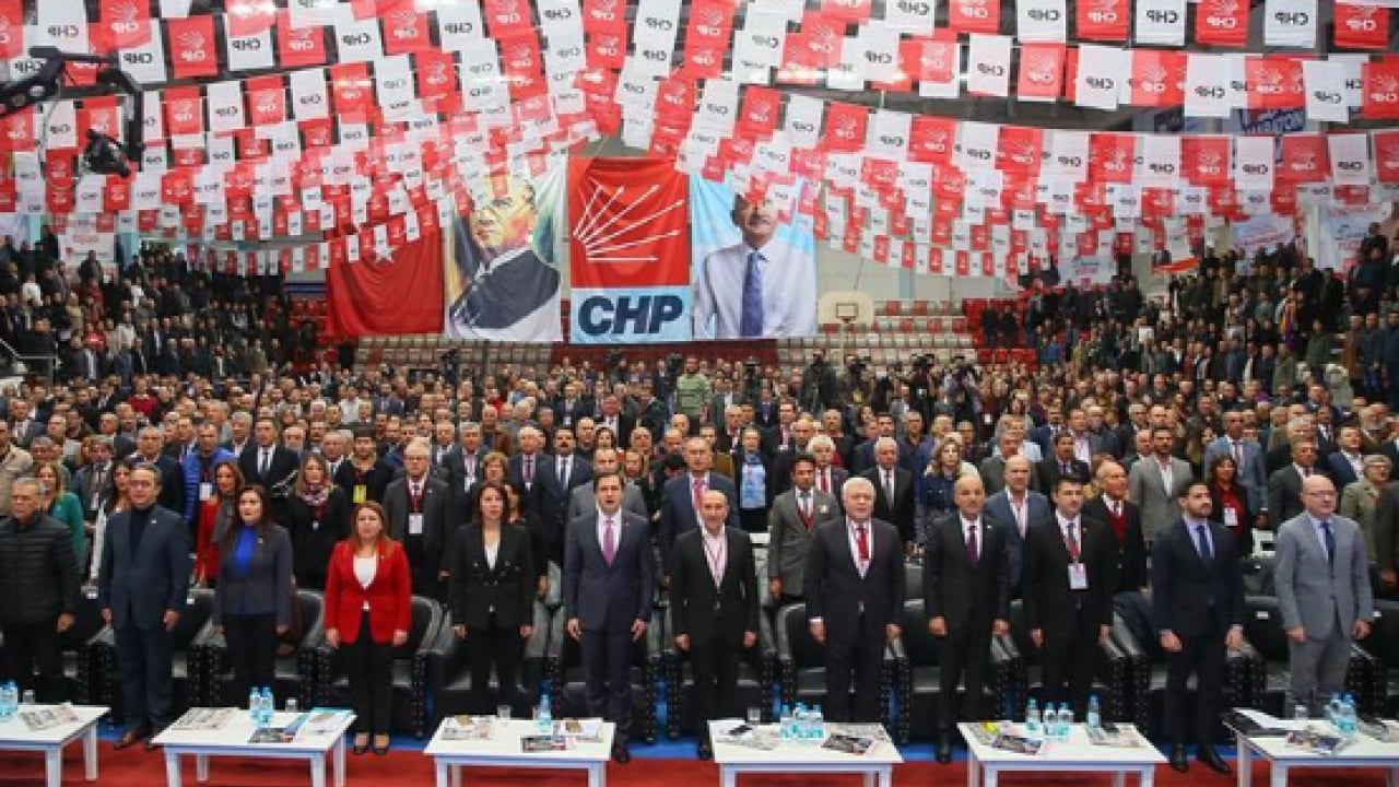 Foto - CHP'de tasfiye sürüyor: 4 il teşkilatı daha feshedildi