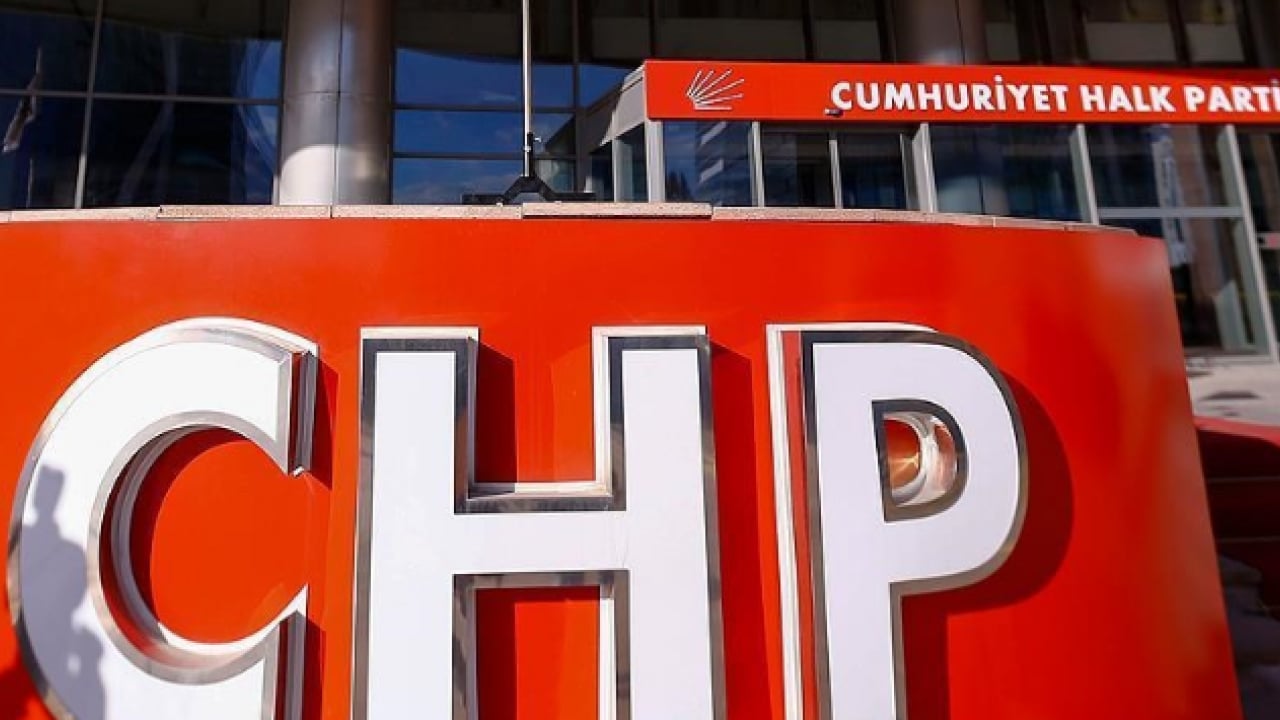 Foto - CHP'de Yeni Perde: Kürsü Savaşı!