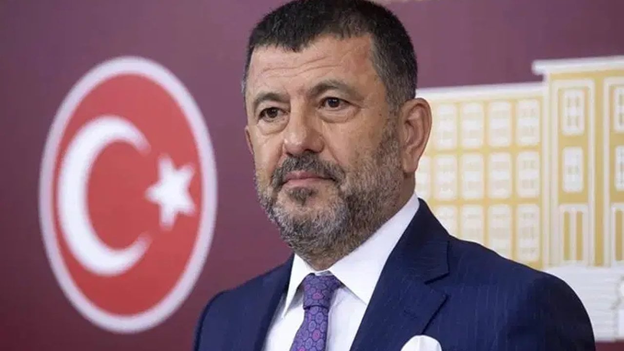 Foto - CHP’den istifa eden başkandan CHP’nin ağır topuna jeneriklik gol: Veli Ağbaba saçını başını yolacak