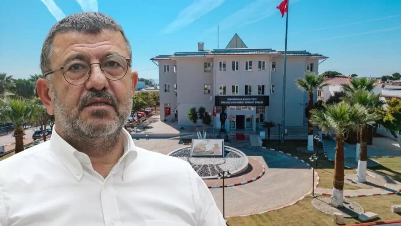 Foto - CHP’den istifa eden başkandan CHP’nin ağır topuna jeneriklik gol: Veli Ağbaba saçını başını yolacak