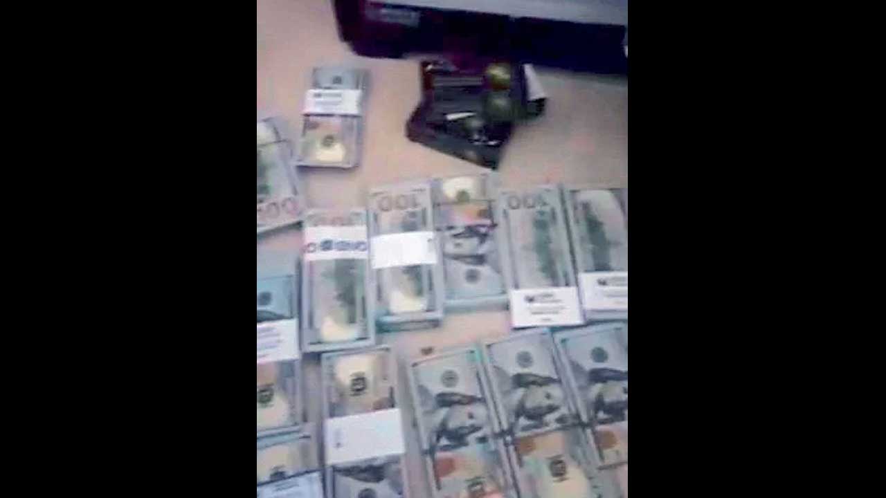 Foto - CHP'li Adalar Belediye Başkanı Ali Ercan Akpolat'ın rüşvet tapeleri gün yüzüne çıktı: 100 bin Euro'nun altına inmeyelim