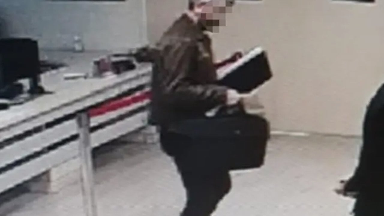 Foto - CHP’li başkanın bütün ipliği pazara çıktı! Kocasıyla birlikte böyle soyup soğana çevirmişler