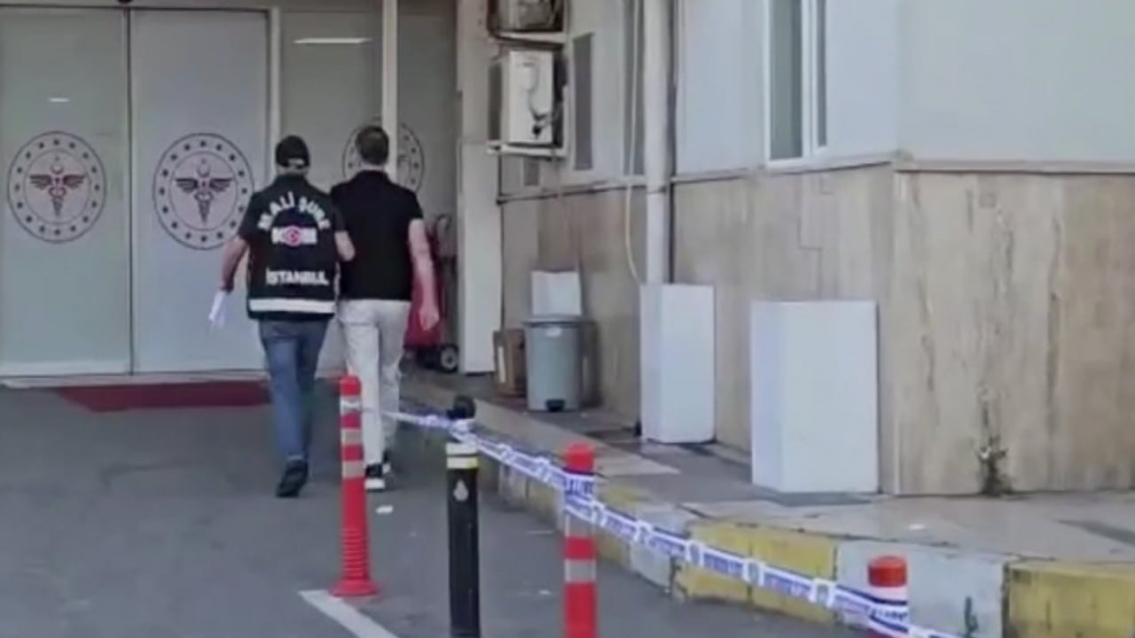 Foto - CHP'li başkanın gözaltına alındığı operasyonda gündem olacak detay! Evlerden neler çıktı neler