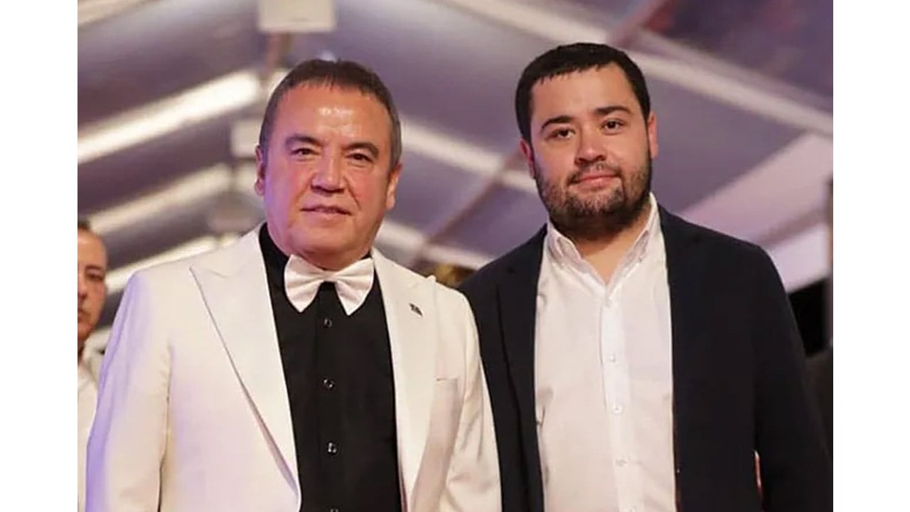 Foto - CHP’li başkanın oğlundan sevgililerine lüks çanta ve saat! İddianamede ‘milyonluk’ detay