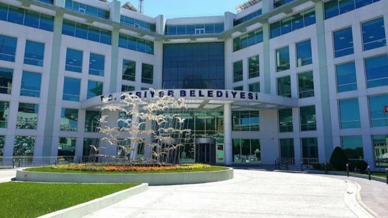 Foto - CHP’li başkanlar eş-dost kadrolaşmasında yarıştı! İşte "şanslı(!)" hısım-akrabaların posterlik tam listesi