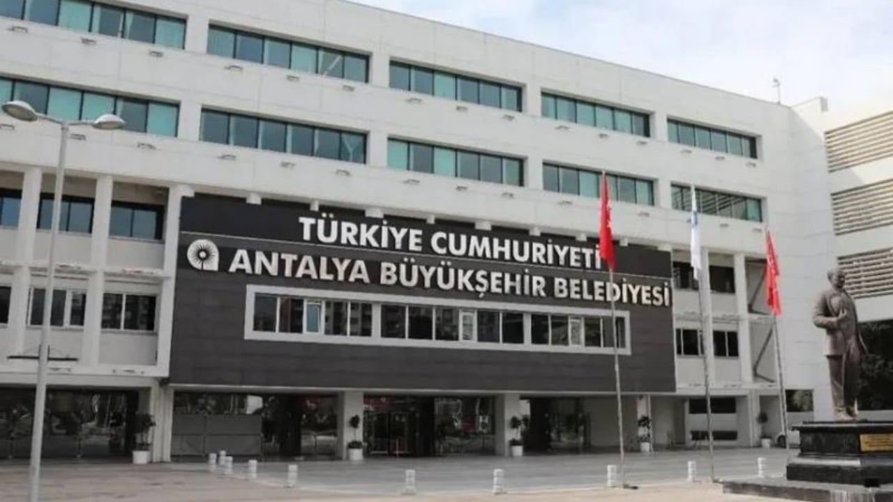 Foto - CHP’li başkanlar eş-dost kadrolaşmasında yarıştı! İşte "şanslı(!)" hısım-akrabaların posterlik tam listesi