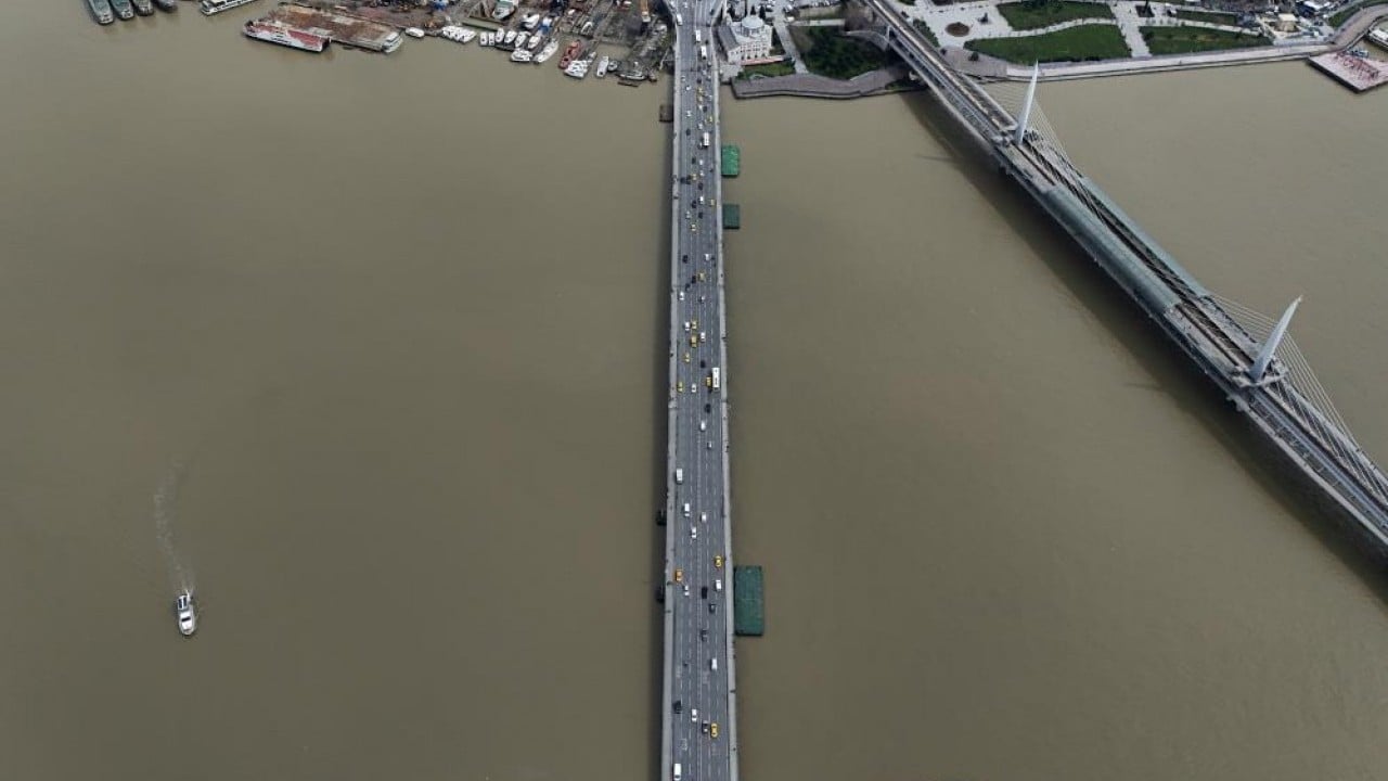 Foto - CHP’li belediye çevre faciasına davetiye çıkarıyor Haliç'i öldürdü sıra balıklara geldi