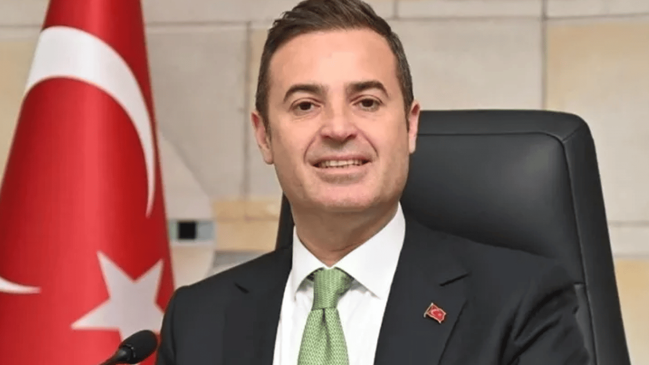 Foto - CHP'li belediyede 480 milyonluk vurgun: Halkın parasını kalp logosu ile çöpe attılar!