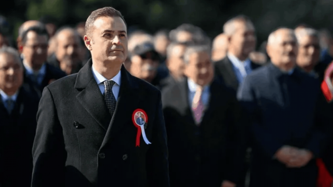 Foto - CHP'li belediyede 480 milyonluk vurgun: Halkın parasını kalp logosu ile çöpe attılar!