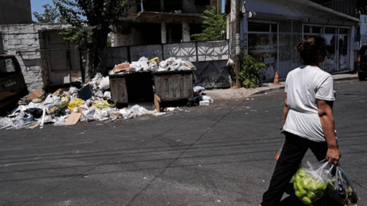 Foto - CHP'li belediyede maaş krizi: Çalışanlar grev kararı aldı!