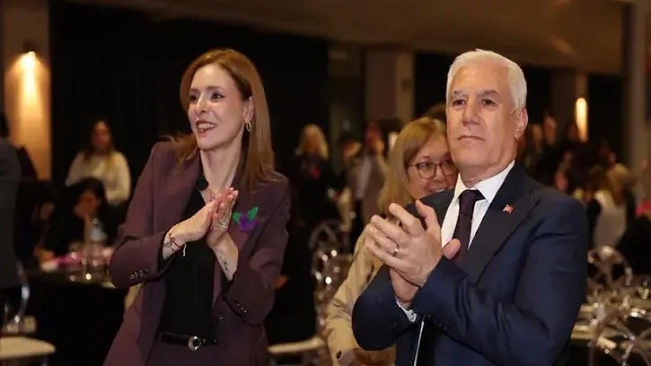 Foto - CHP'li belediyede skandal ortaya çıktı: Rüşvet daireyi vermek istemeyince icrayla aldılar