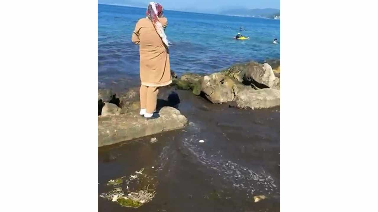 Foto - Bunu da gördük: "Tepemize s..tı" deyimi CHP sayesinde gerçek oldu!