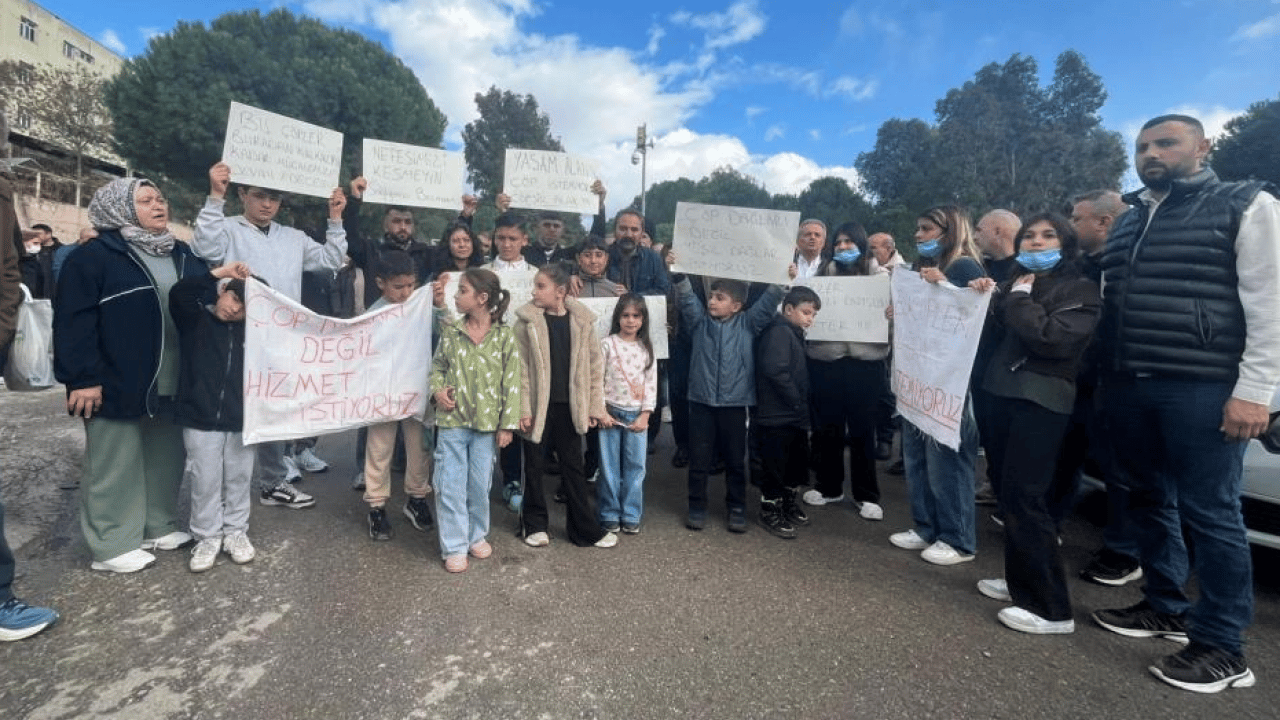 Foto - CHP’li belediyelerin skandalları bitmiyor: Çöp şantiyesi Buca’yı felç etti: İhmalin bedelini halk ödüyor