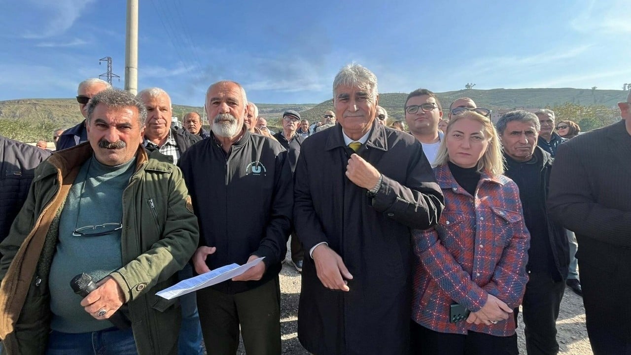 Foto - Chp'li büyükşehir ilçesini çöp tenekesi gibi kullanıyor