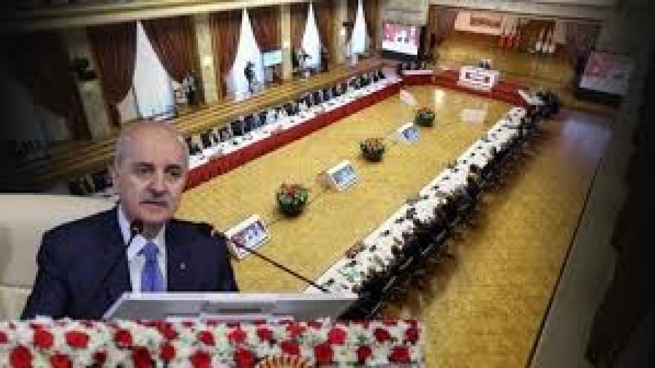 Foto - CHP’li Emir İmralı kararını kapatma davasıyla savunmaya çalıştı: Kapatma davasıyla karşı karşıya olan partimiz CHP…