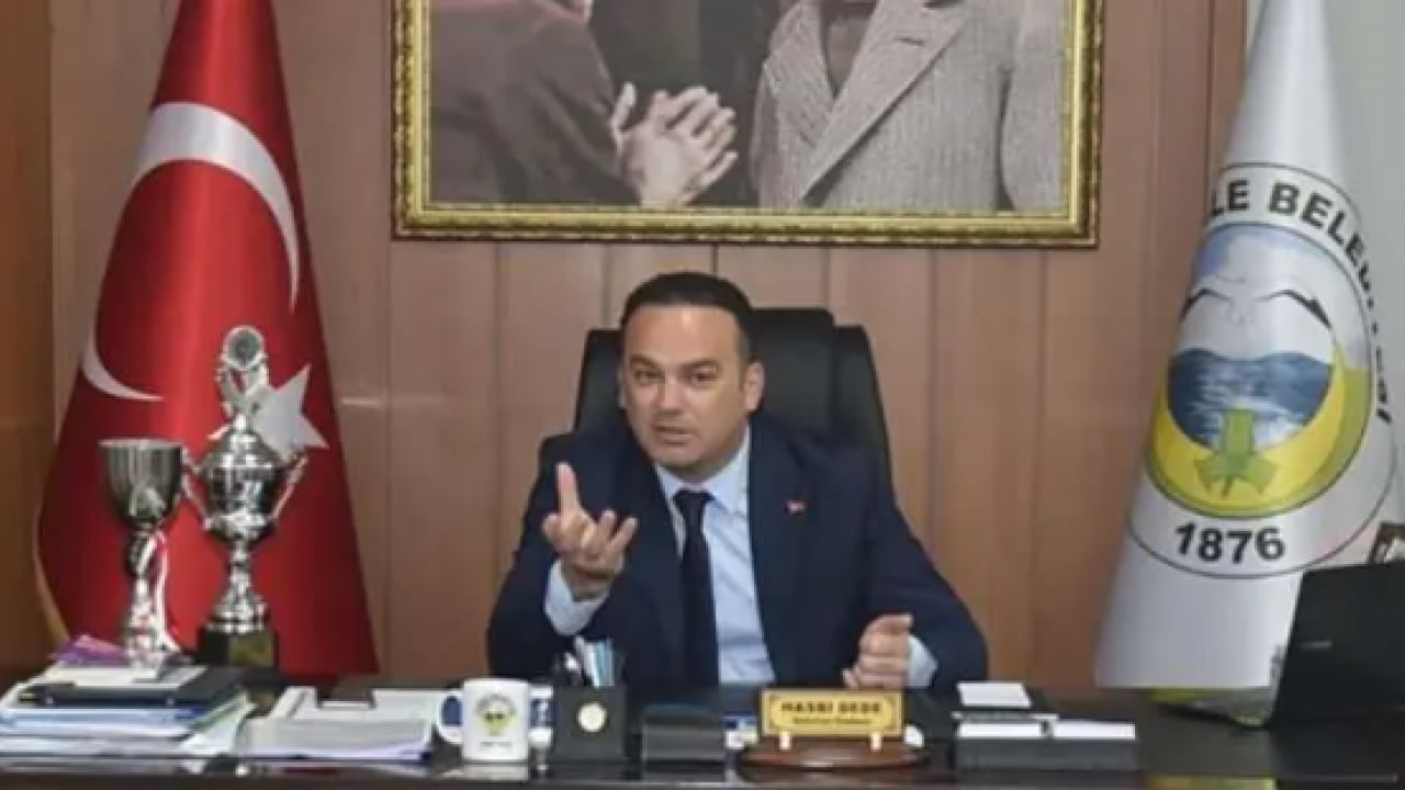 Foto - CHP’li Hasbi Dede rezaletinde yeni skandal ifşa oldu: Önce taciz sonra tükürüklü hakaret