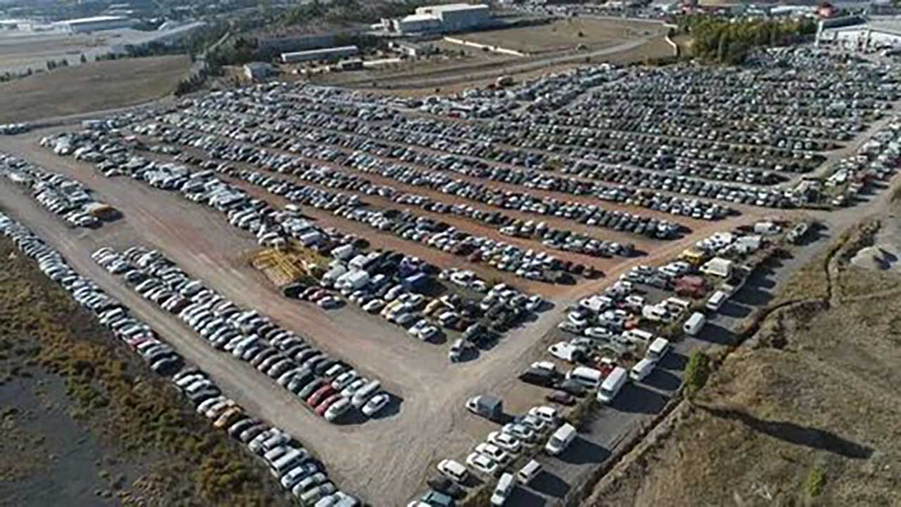 Foto - CHP'li İBB'den devasa zam! Bakın otopark ve çekme ücretleri ne kadar oldu?