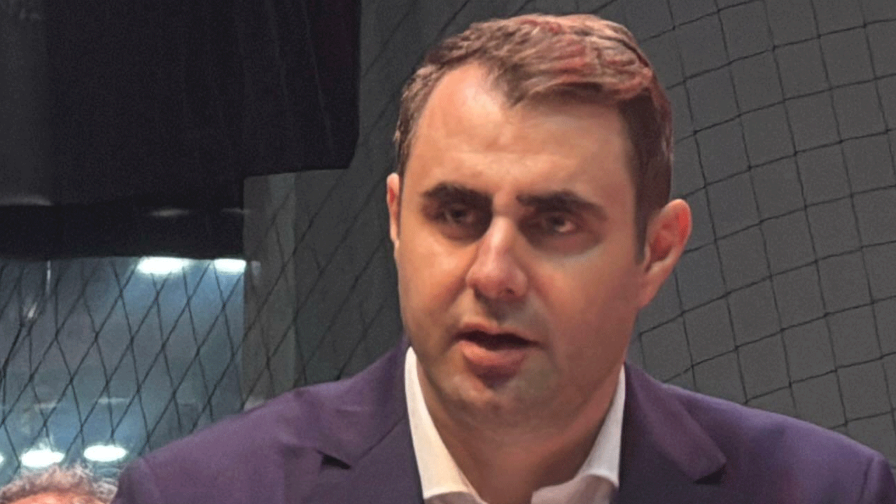 Foto - CHP'li isim bir anda yere yığıldı