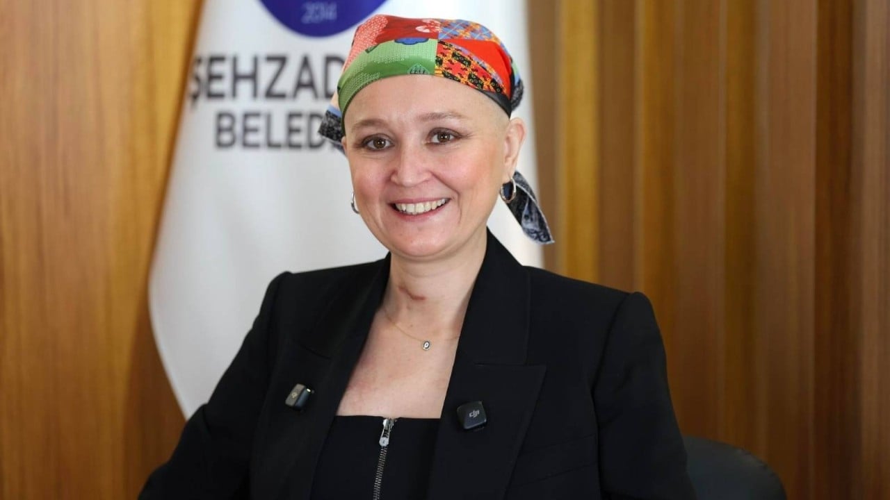 Foto - CHP’li isimden olay paylaşım! Özgür Özel’in, kanserden ölen CHP’li başkanın vefatıyla ilgisi ne?