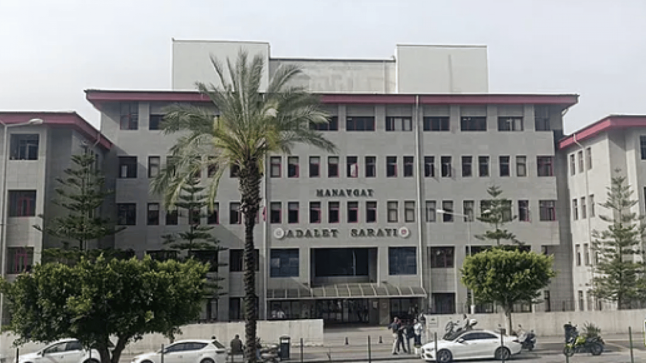 Foto - CHP’li Manavgat Belediyesi rüşvet davasında karar açıklandı: Niyazi Nefi Kara için 46 yıl 10 ay hapis!