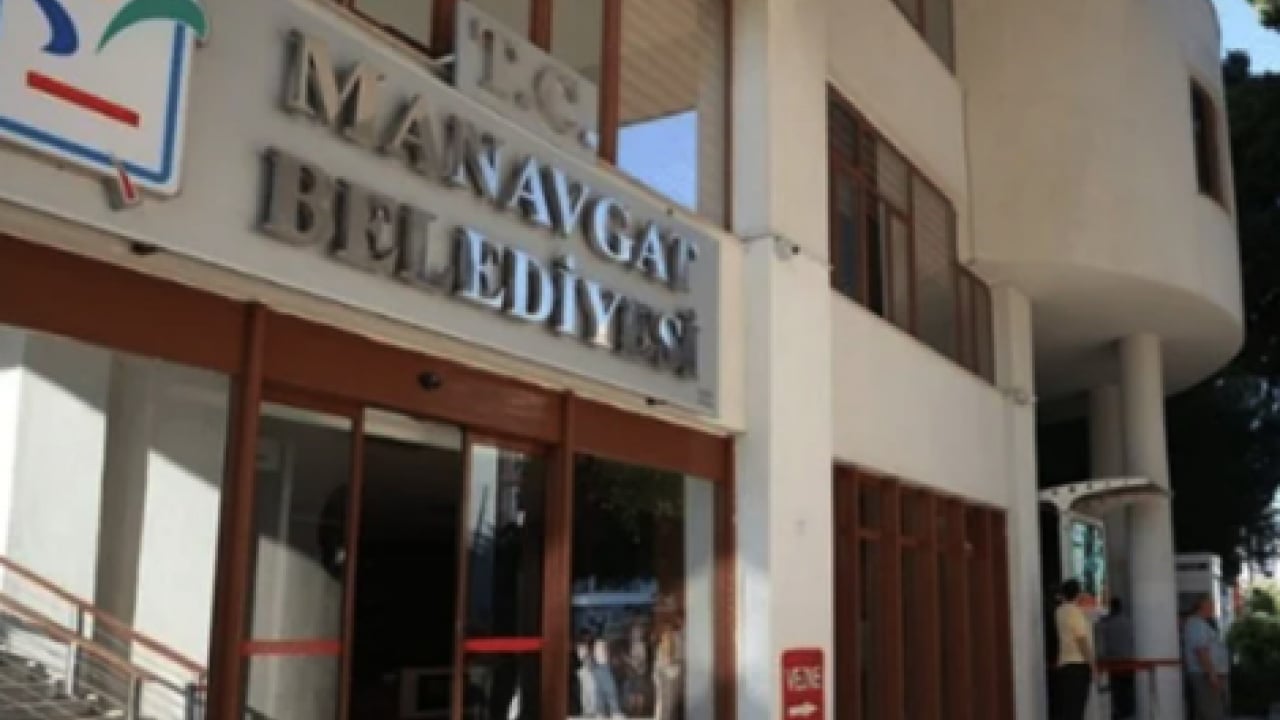 Foto - CHP'li Manavgat Belediyesi'nde rüşvet ağı deşifre oldu: 36 kişi daha gözaltında