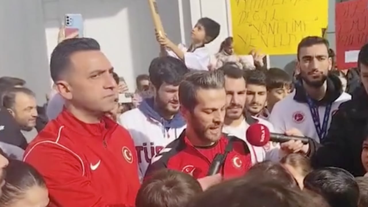 Foto - Böyle zulüm görülmedi... CHP'li Tuzla Belediyesi'nde antrenör kıyımı: Dünya şampiyonu yetiştiren hocalar kovuldu