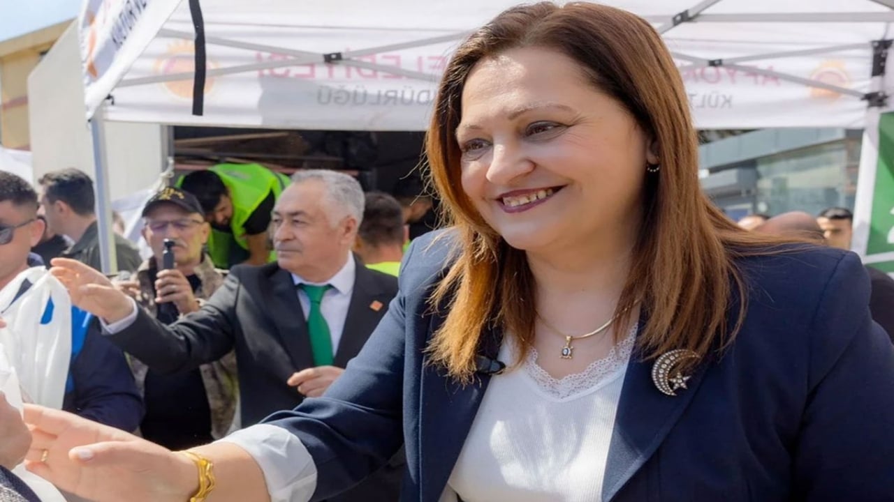 Foto - CHP’liler duyunca çılgına dönmüştü! Burcu Köksal, AK Parti’ye geçme kararı almasına sebep olan olayı anlattı