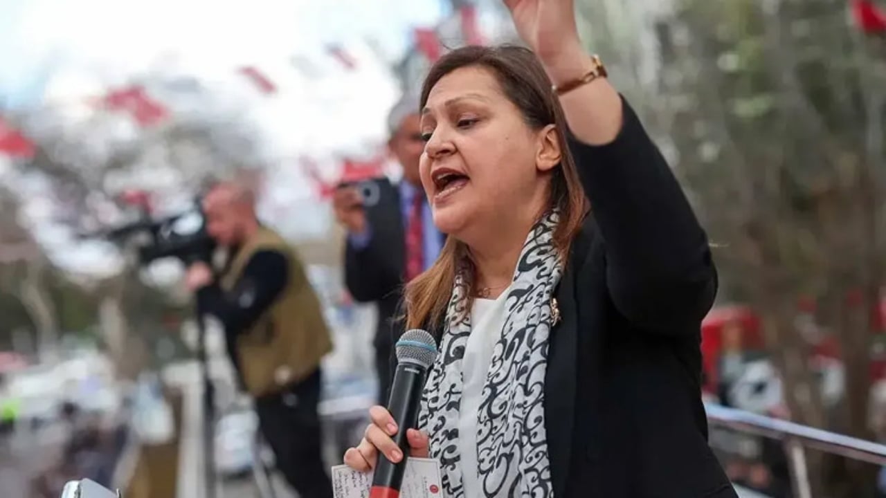 Foto - CHP’nin ağır topu Burcu Köksal AK Parti’ye mi geçiyor? Ve merakla beklenen son kararını verdi