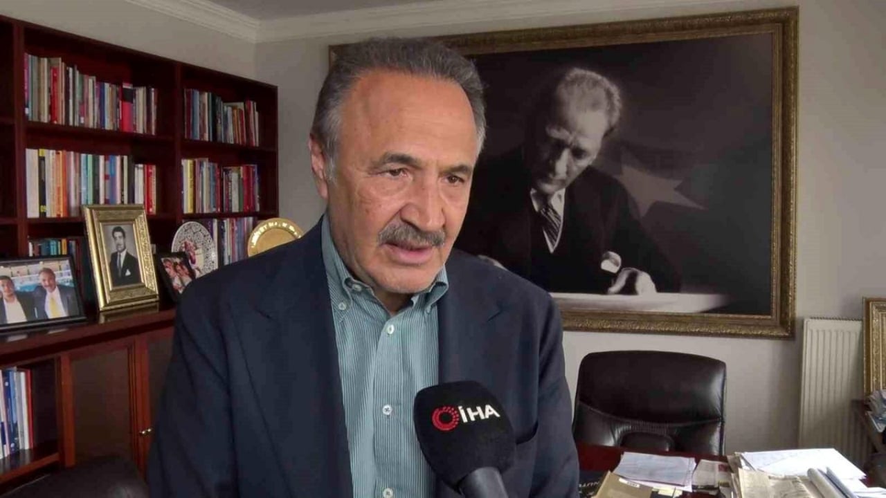 Foto - CHP’nin ağır topu Mehmet Sevigen, partisine fena saydırdı! "Pavyon" detayı tam bomba