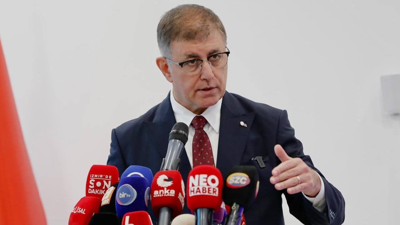 Foto - CHP’nin ciğerini bilen Barış Yarkadaş’tan siyaset kulislerini sallayacak iddia: Yeni partiye katılması bekleniyordu, Özgür Özel’i telefondan engelledi