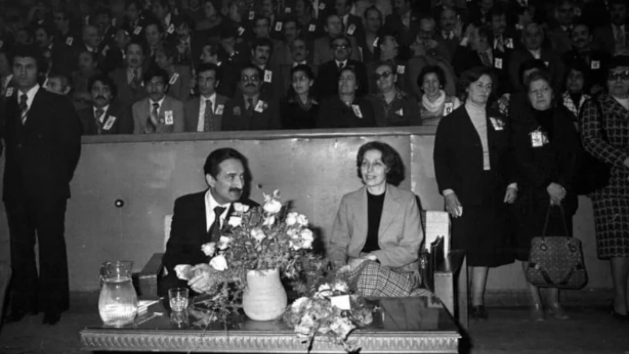 Foto - CHP'nin geçmişi de bölünmeydi geleceği de: Yıllar sonraki bozgun Özgür Özel'le tekrarladı!