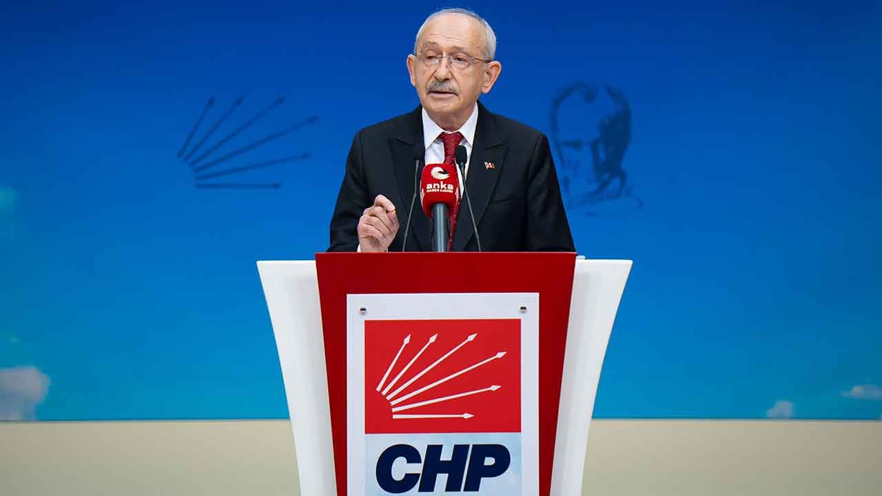 Foto - CHP'nin logosu değişti!