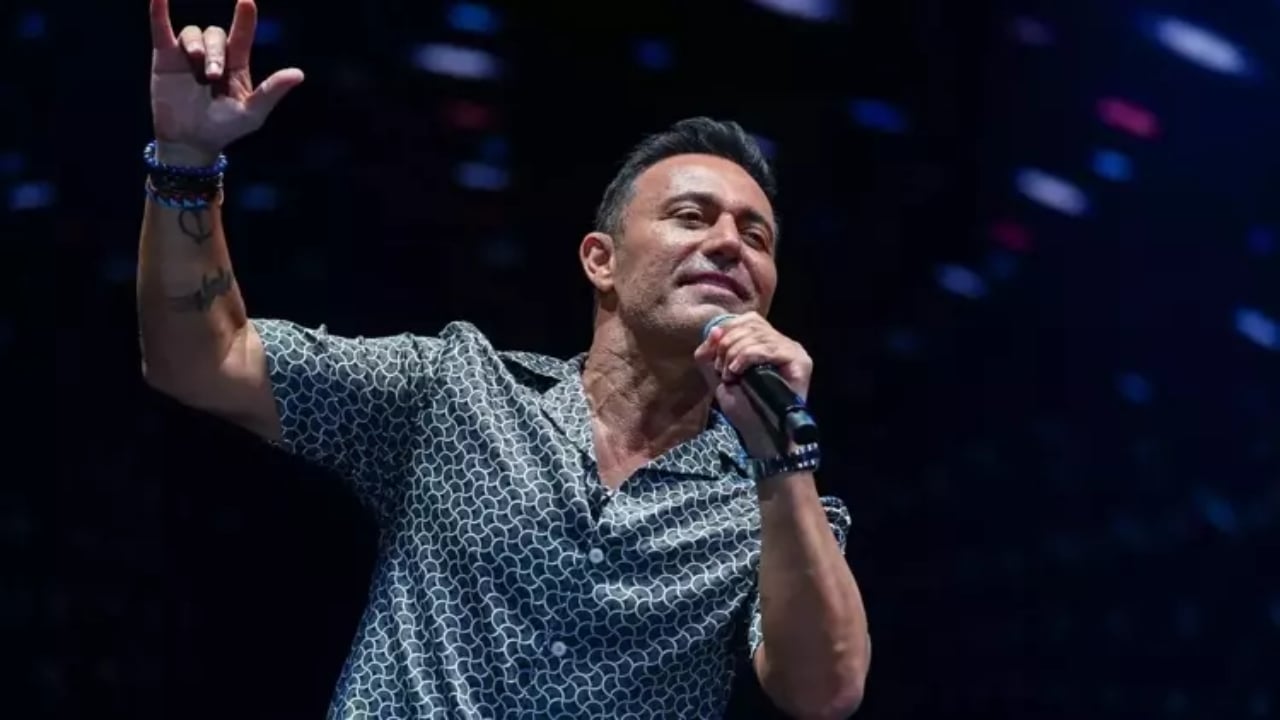 Foto - CHP’ye yakınlığıyla bilinen Mustafa Sandal’a İngiltere’den büyük kıyak! Ohhh, suyundan da koy